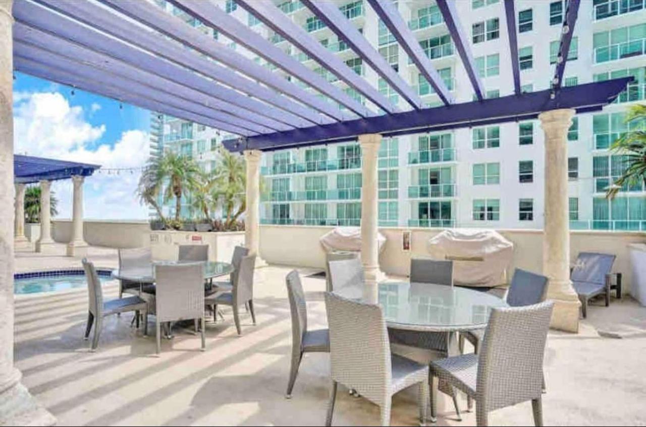 Amazing Condo With Free Parking In Brickell Miami Exterior foto